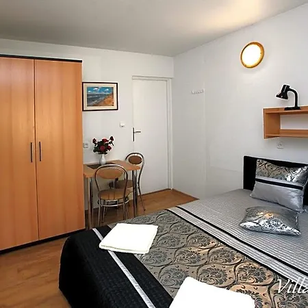 Diana To Twoj Wypoczynek, Wyjatkowy Klimat Zapraszamy 3* Ούστκα