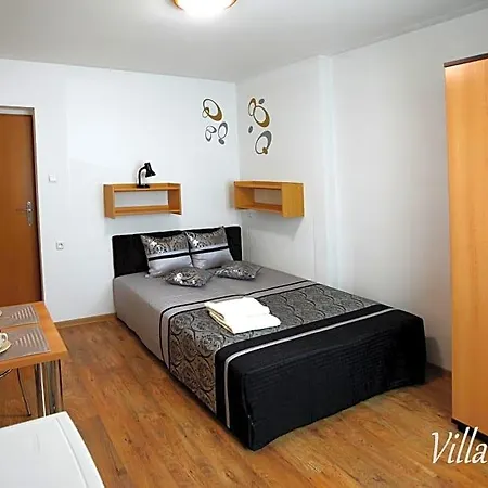 Diana To Twoj Wypoczynek, Wyjatkowy Klimat Zapraszamy Bed and Breakfast Ούστκα