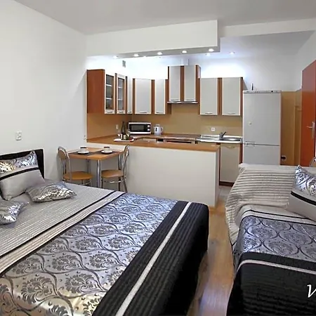 Diana To Twoj Wypoczynek, Wyjatkowy Klimat Zapraszamy Bed and Breakfast 3*