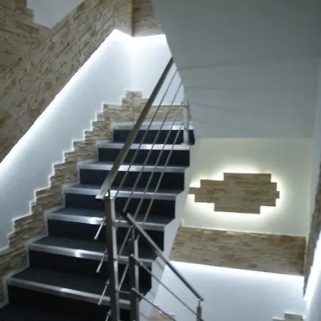 Diana Bed & Breakfast 3*